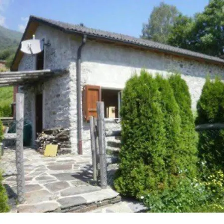 Rustico Sopra Semesterbostad Brissago