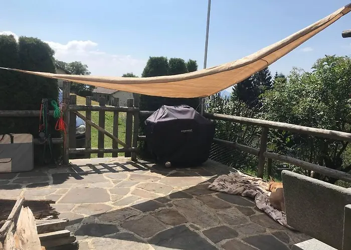 Rustico Sopra Ferienhaus Brissago TI